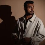 मिलिए नोएल अलेक्जेंडर से, जो मसाला कॉफ़ी बैंड के 'कांथा' ट्रैक की वायरल कोरियोग्राफी के पीछे हैं