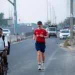 कृतज्ञता पर चल रहा है: जीवन बदल देने वाले निदान के बाद जैक फेंट की भारत भर में 4,000 किलोमीटर की यात्रा