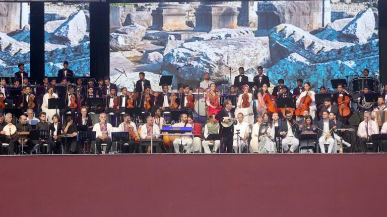 दिमित्रिस लाम्ब्रियानो, बेंगलुरु शो से पहले 'वन वर्ल्ड वन फैमिली कॉन्सर्ट' के बारे में बात करते हैं