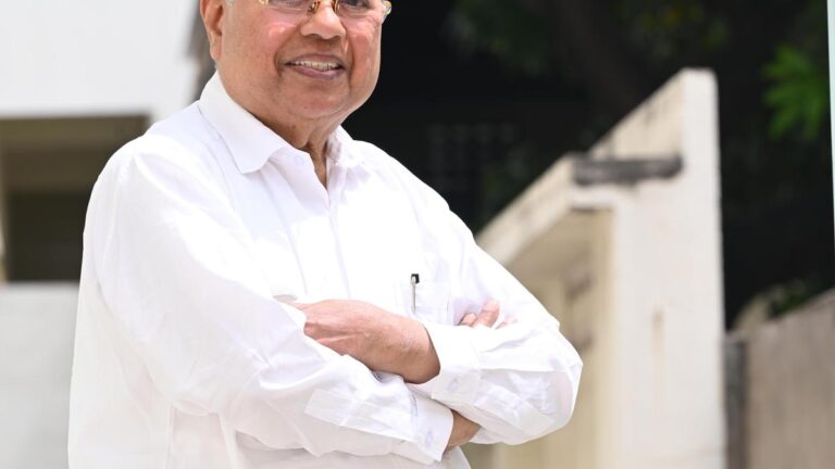 नल्ली कुप्पुस्वामी चेट्टी कहते हैं, ''कर्नाटक संगीत शांति और ऊर्जा प्रदान करता है।''