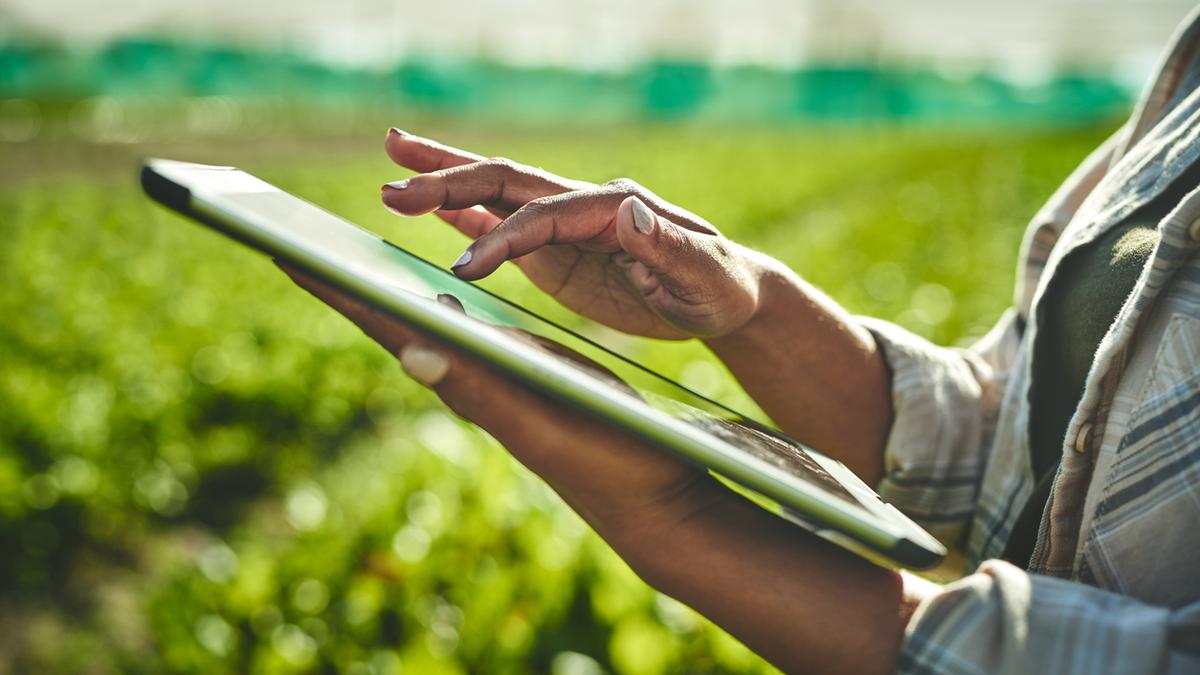 प्रौद्योगिकी कैसे भारत की भूमि कहानी को फिर से लिख रही है