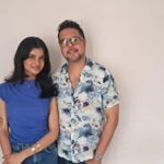 बेंगलुरु की गायिका दीया यादलम अपने पहले एकल 'टेल मी' पर