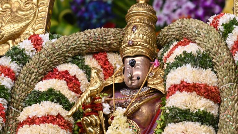 मल्ली और संगीत से सुगंधित मदुरै