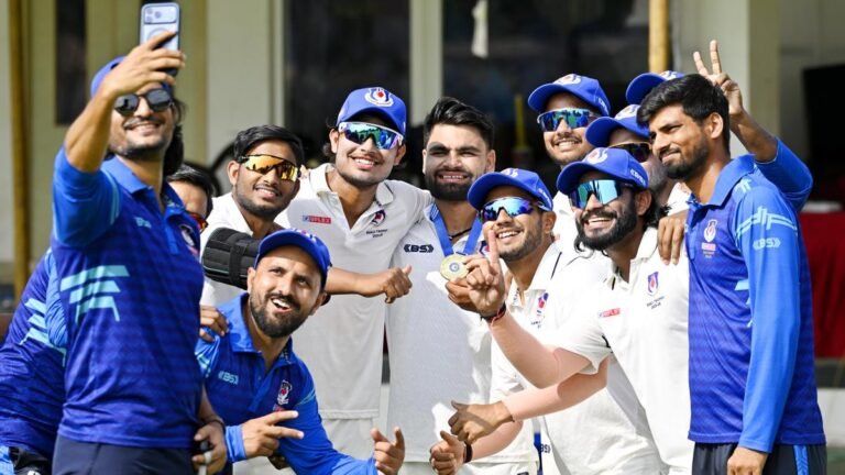 रिंकू के करियर के सर्वश्रेष्ठ स्कोर ने यूपी को ड्रा मुकाबले में बढ़त दिलाने में मदद की