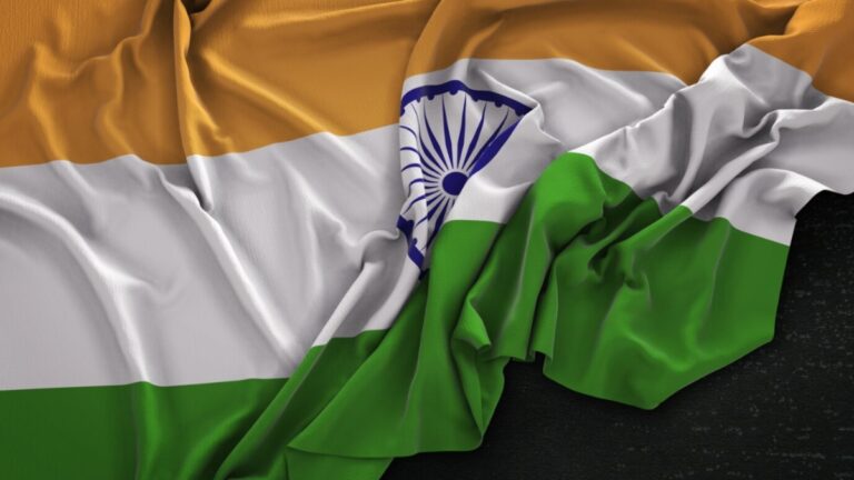 वंदे मातरम 150 साल का हो गया: कैसे एक गीत भारत की आज़ादी की आवाज़ बन गया