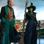 'विकेड: फॉर गुड' समीक्षा: सिंथिया एरिवो, एरियाना ग्रांडे और कंपनी ने एक अराजक लेकिन भावनात्मक समापन का नेतृत्व किया