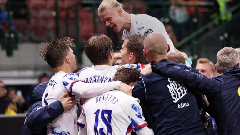 हालैंड के नॉर्वे ने इटली को हराकर 1998 के बाद पहले विश्व कप में प्रवेश किया