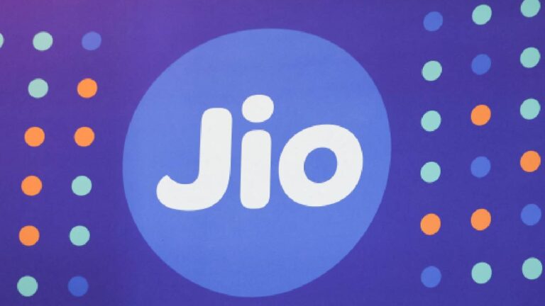 Jio ने पेश किए 3 नए प्लान, यूजर्स को लगभग 10 रुपये प्रति दिन पर 2.5GB डेटा और मुफ्त कॉल की सुविधा