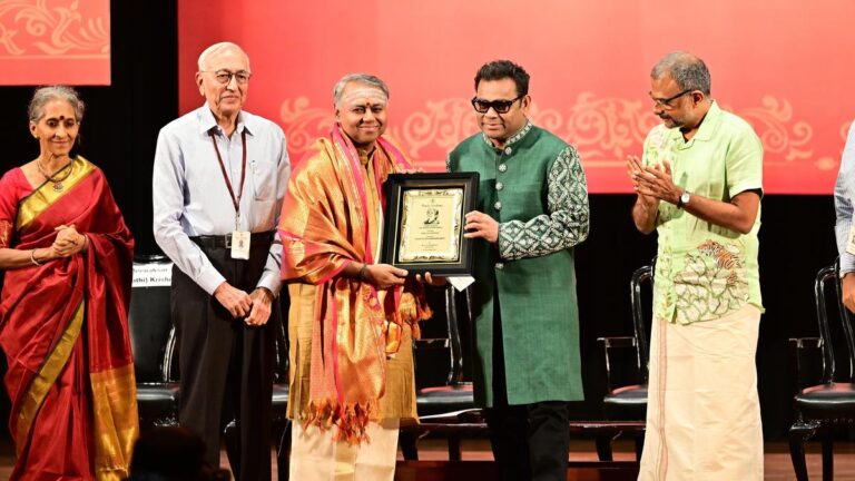 एआर रहमान का कहना है कि युवा दर्शकों को शास्त्रीय संगीत समारोहों की ओर आकर्षित करना एक चुनौती है