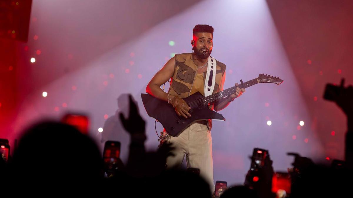 एपी ढिल्लों ठंडी दिल्ली दिसंबर में ‘समर हाई’ को वापस लेकर आए हैं