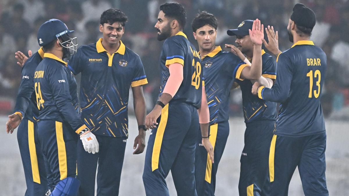 एसएमएटी | बड़ौदा गुजरात का छोटा काम करता है; अभिषेक का हरफनमौला प्रदर्शन पांडिचेरी में