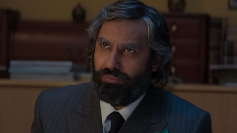 'क्रिसमस कर्मा' फिल्म समीक्षा: थोड़ी खुशी के साथ एक बॉलीवुड कैरोल