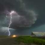 तूफ़ान के दौरान सुरक्षित रहना: बिजली अलर्ट के लिए दामिनी ऐप के बारे में सब कुछ