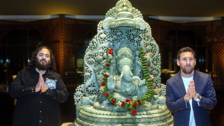 ध्यान से पूजा तक: वंतारा में लियोनेल मेस्सी का भावपूर्ण भारतीय आध्यात्मिक अनुभव | वीडियो देखें