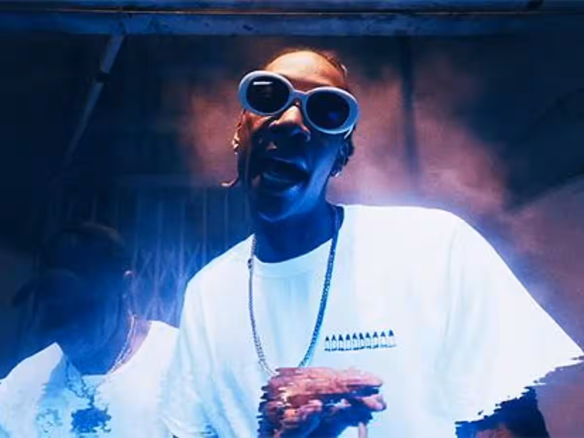 नशीले पदार्थ रखने के मामले में विज़ खलीफा को रोमानियाई जेल में नौ महीने की सजा सुनाई गई