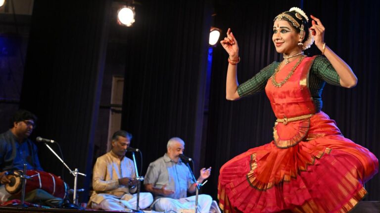 नाट्य दर्शन उत्सव में चार नर्तकों ने तमिल साहित्य के कम-ज्ञात पहलुओं की खोज की
