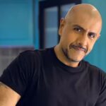 'बेरोजगारी दूर हुई?' विशाल ददलानी ने संसद की 10 घंटे की वंदे मातरम बहस की आलोचना की