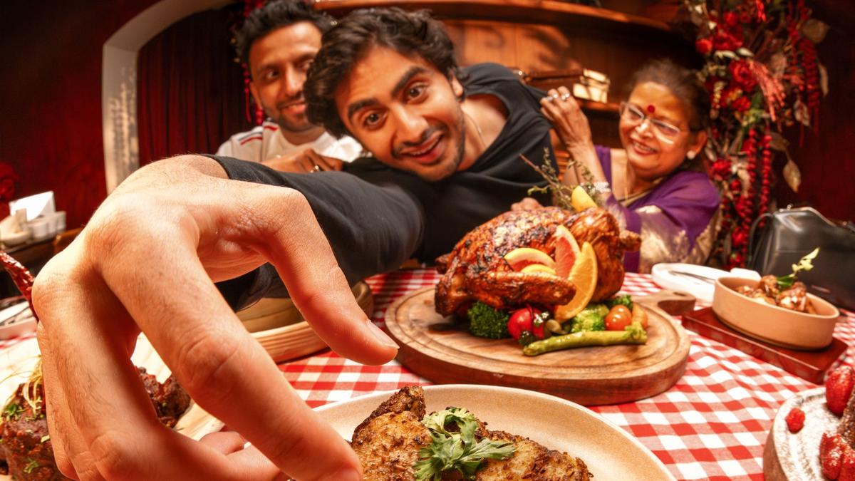 मलायका अरोड़ा के क्रिसमस के केंद्र में उनकी मां जॉयस हैं