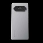 लावा अग्नि 4 रिव्यू: प्रीमियम डिज़ाइन, दमदार परफॉर्मेंस, लेकिन बैटरी और कैमरे इसे रोकते हैं