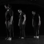 'वाई', एक तैयार भौतिक थिएटर, मानवीय अनुभव की पड़ताल करता है