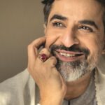 सुवीर सरन, मिशेलिन-तारांकित शेफ, अपने नए संस्मरण, टेल माई मदर आई लाइक बॉयज़ में इसे उजागर करते हैं