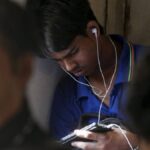 सैटकॉम में प्रवेश से लेकर 1 जीबी दैनिक प्लान की समाप्ति तक: 2025 में दूरसंचार क्षेत्र में क्या हलचल बनी रही