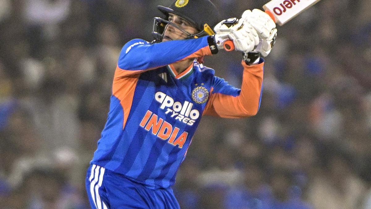 अभिषेक: जहां निर्भयता निरंतरता से मिलती है