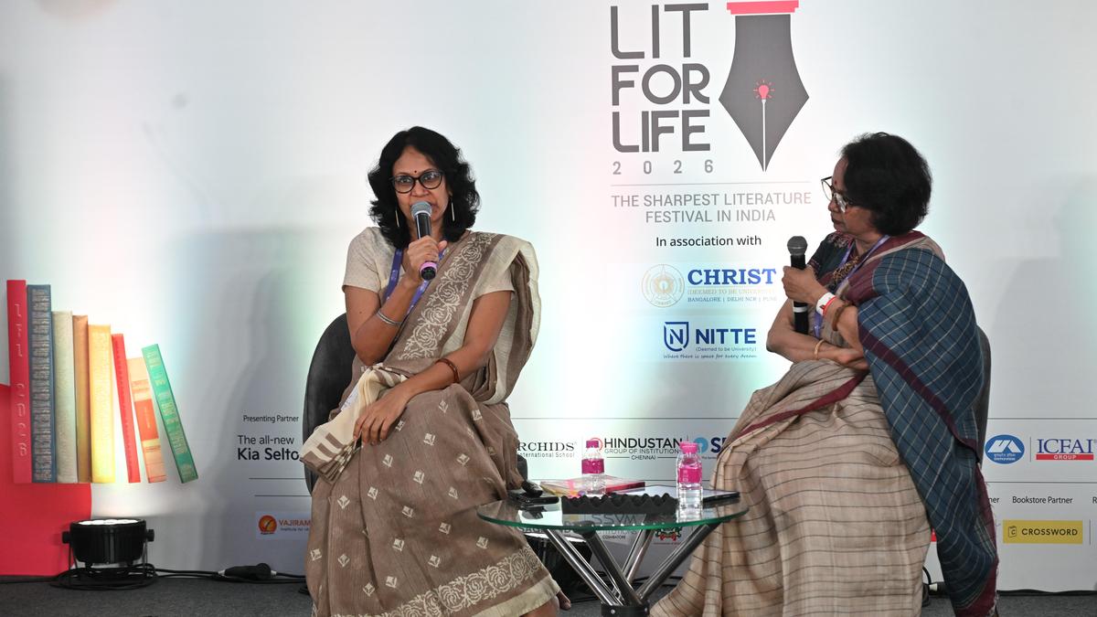 एक गृहिणी का परिवर्तित ब्रह्मांड