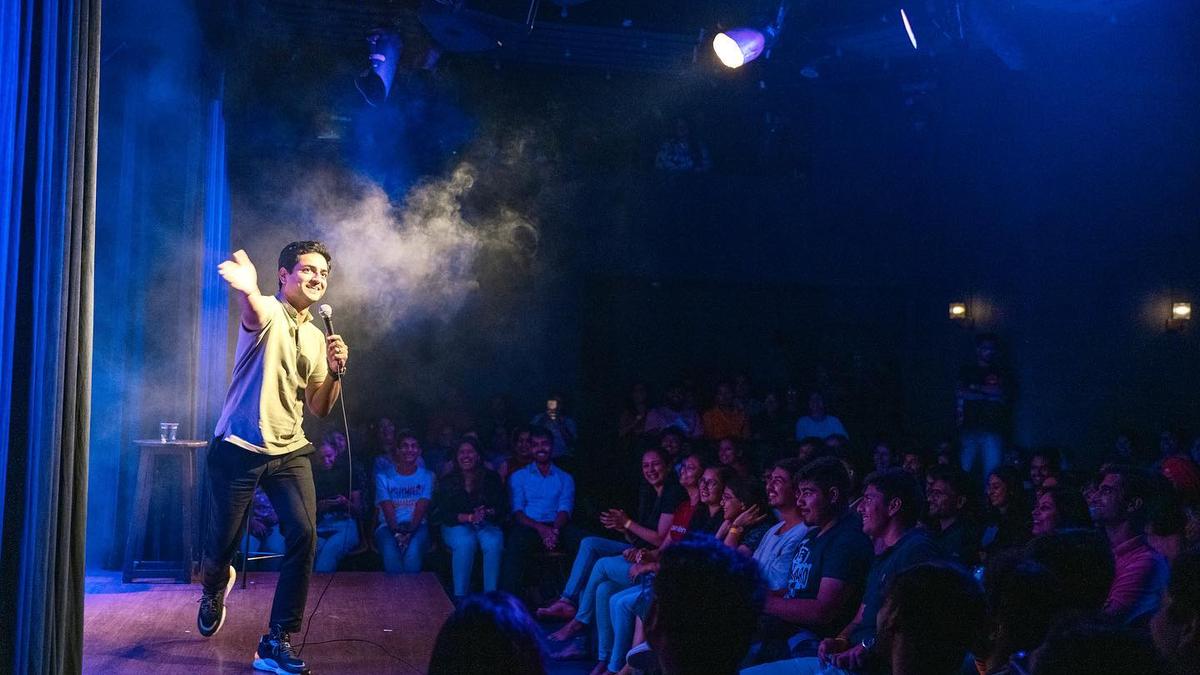 केनी सेबेस्टियन: आज के दर्शक पारंपरिक स्टैंड-अप से भरे हुए हैं