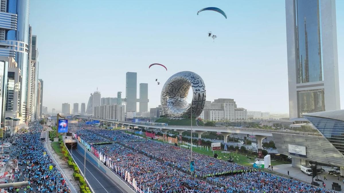 दुबई रन 2025 में भाग लेना: 5K समापन