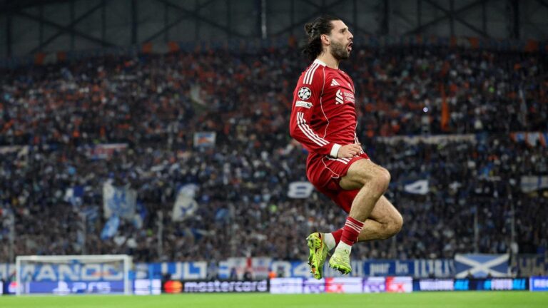 बायर्न के चैंपियंस लीग के अंतिम 16 में पहुंचने से लिवरपूल क्रूज