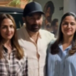 'बॉर्डर 2' की स्क्रीनिंग पर सौतेली बहनों ईशा और अहाना से मिले सनी देओल, धर्मेंद्र के निधन के बाद पहली सार्वजनिक उपस्थिति
