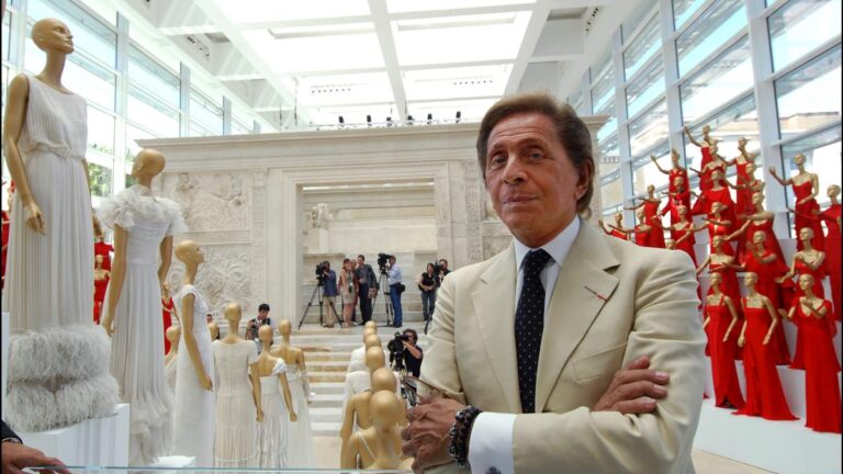 वैलेंटिनो: वह व्यक्ति जिसके लिए फैशन आनंद था