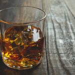 समझाया: भारतीय व्हिस्की विदेशी व्हिस्की से इतनी सस्ती क्यों हैं?