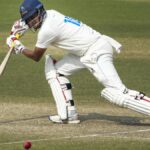 सुदीप चटर्जी की धैर्यपूर्ण पारी ने बंगाल को पहले दिन बचाए रखा