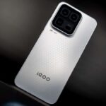 iQOO 15 Ultra भारत में लॉन्च नहीं हो सकता; लीक से एक अलग मॉडल का संकेत मिलता है