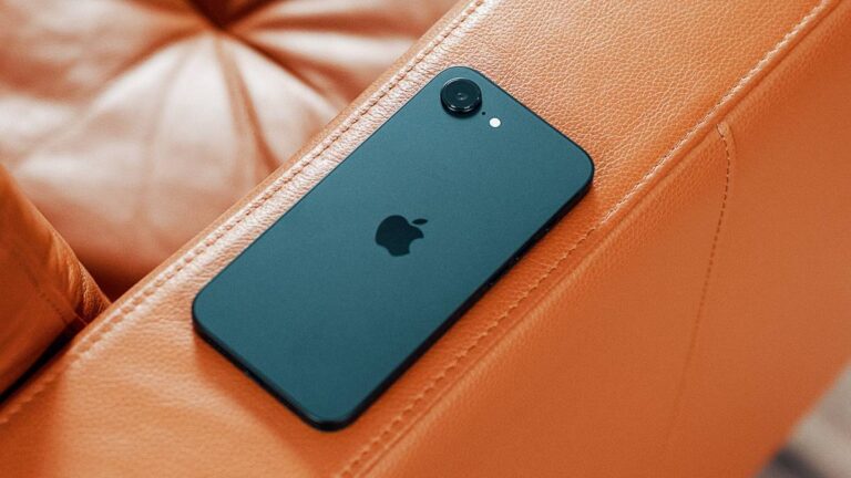 उम्मीद से पहले लॉन्च हो सकता है iPhone 17e; प्रोसेसर और चार्जिंग विवरण सतह पर