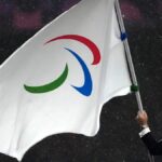 एक दशक की लंबी अनुपस्थिति के बाद अगले महीने के पैरालिंपिक में रूसी ध्वज और गान की वापसी तय है