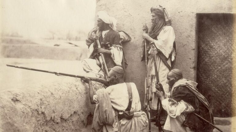 औपनिवेशिक ढाँचे को ध्वस्त करना | डीएजी में 'टाइपकास्टिंग: फोटोग्राफिंग द पीपल्स ऑफ इंडिया 1855-1920'