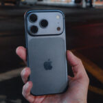 कॉस्मिक ऑरेंज की सफलता के बाद iPhone 18 Pro और 18 Pro Max को नया बोल्ड रंग मिल सकता है