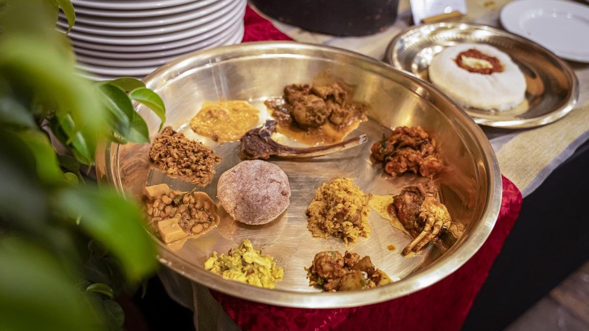 दावत में पहाड़ों की आत्मा