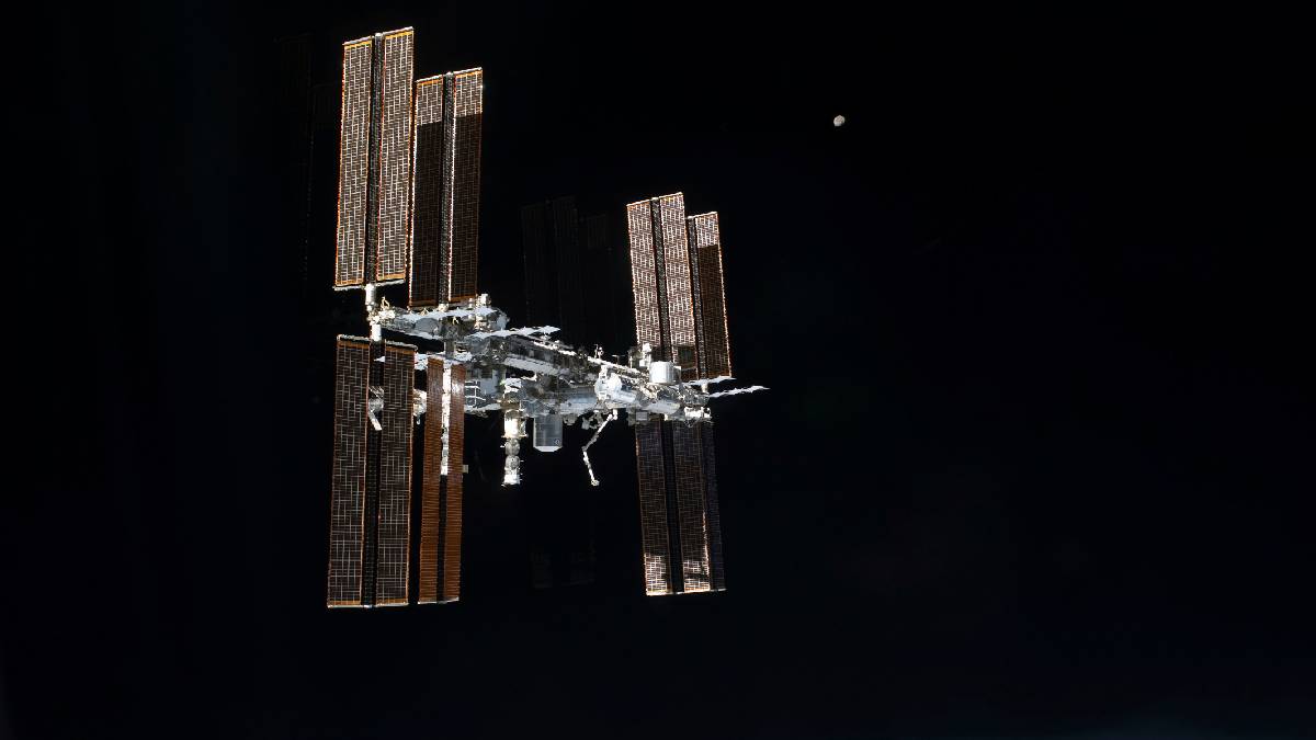 नासा ने वास्ट के साथ छठे निजी अंतरिक्ष यात्री मिशन समझौते पर हस्ताक्षर किए; 2027 की गर्मियों के लिए लॉन्च का लक्ष्य