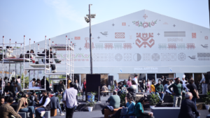 भारत कला मेले में नहीं आ सके? यहाँ क्या हुआ