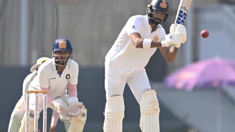 रणजी ट्रॉफी: उत्तराखंड के लिए पडिक्कल, स्मरण ढेर