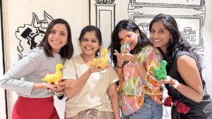 विशाखापत्तनम में, गतिविधि समूह कैफे और पार्कों को सप्ताहांत सांस्कृतिक केंद्रों में बदल देते हैं