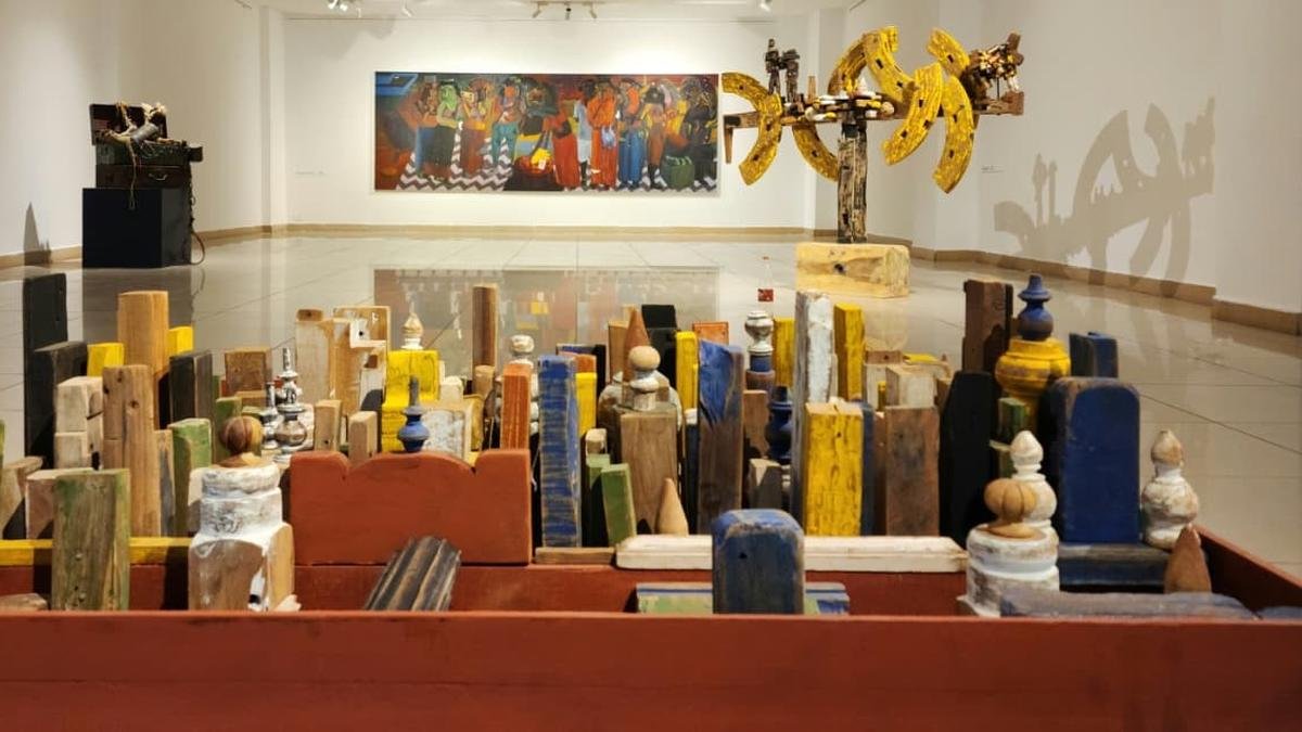 संयम भरत यादव की कला समकालीन जीवन के विरोधाभासों को दर्शाती है