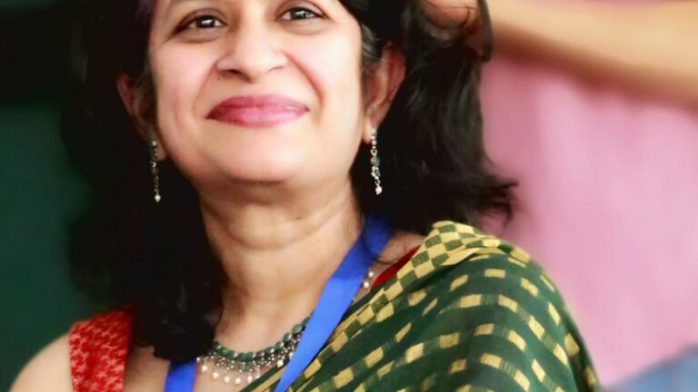 'हास्य सामाजिक असमानताओं और पाखंडों को बड़े प्रभाव से उजागर कर सकता है'