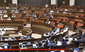 26 राज्यसभा के लिए निर्विरोध चुने गए। तीन राज्यों में महासंग्राम