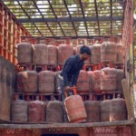 बेंगलुरु, चेन्नई, मुंबई के होटलों में एलपीजी सिलेंडर की कमी का पता चला, केंद्र ने जवाब दिया