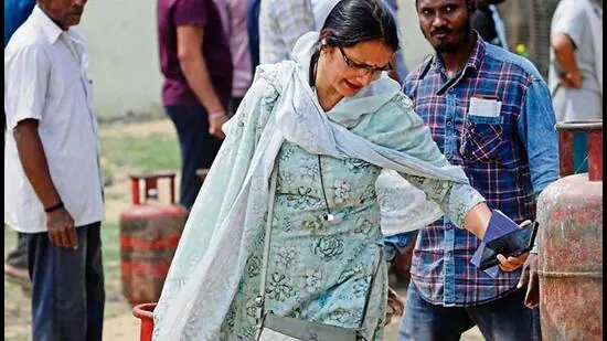 लखनऊ में एलपीजी की कमी